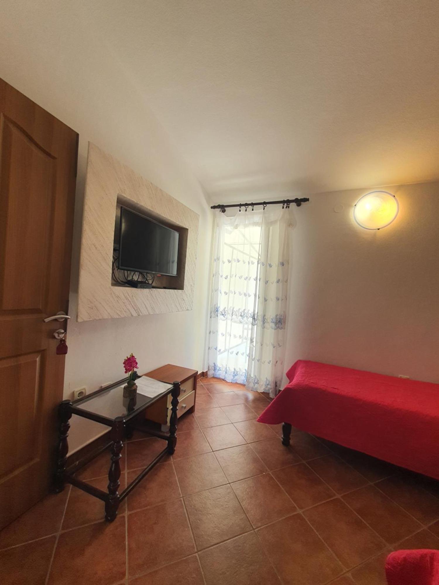 Petkovic Apartment Petrovac